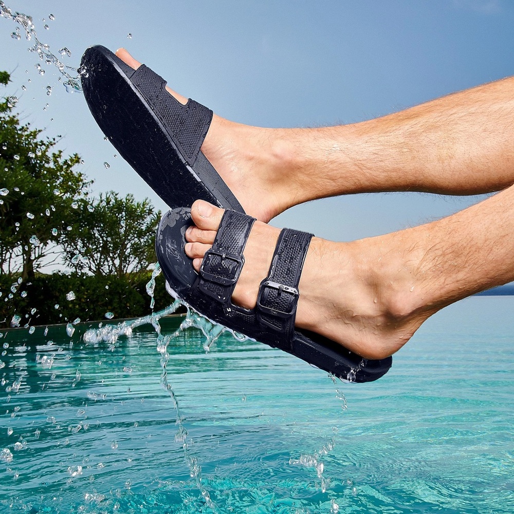 FitFlop Men's Navy Blue Sandals Size 10 - Iqushion Mens Two-Bar Buckle Slides
